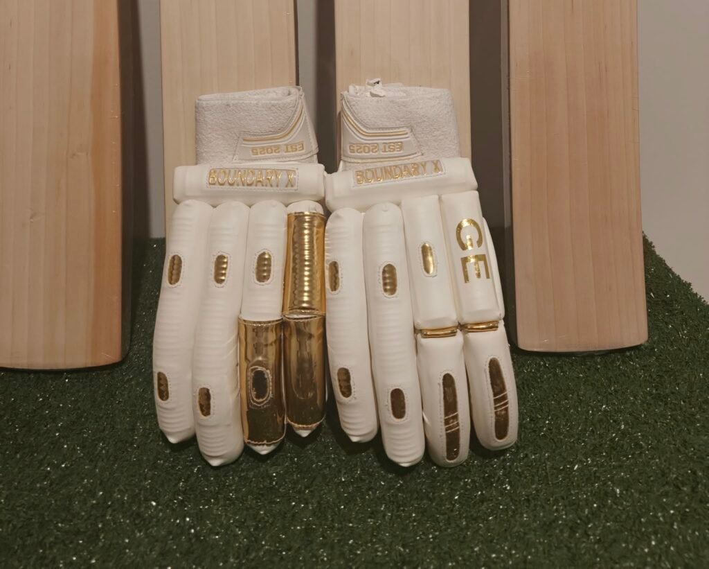 Boundary X Gold Edition Batting Gloves