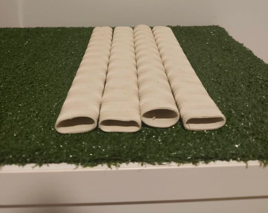 Chevron Ring White Bat Grip